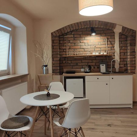 Apartamenty I Pokoje Goscinne "Wacus" Srebrna Góra Exterior foto